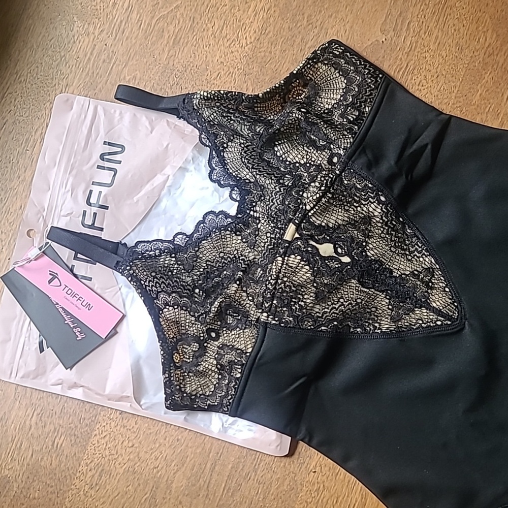 TDIFFUN Lace Bodysuit 😍 - Picture 5 of 15